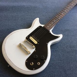 Custom Chrome Hardware with Tone-Pro Bridge Semi-Gloss Finish Alpine White Electric Guitar 