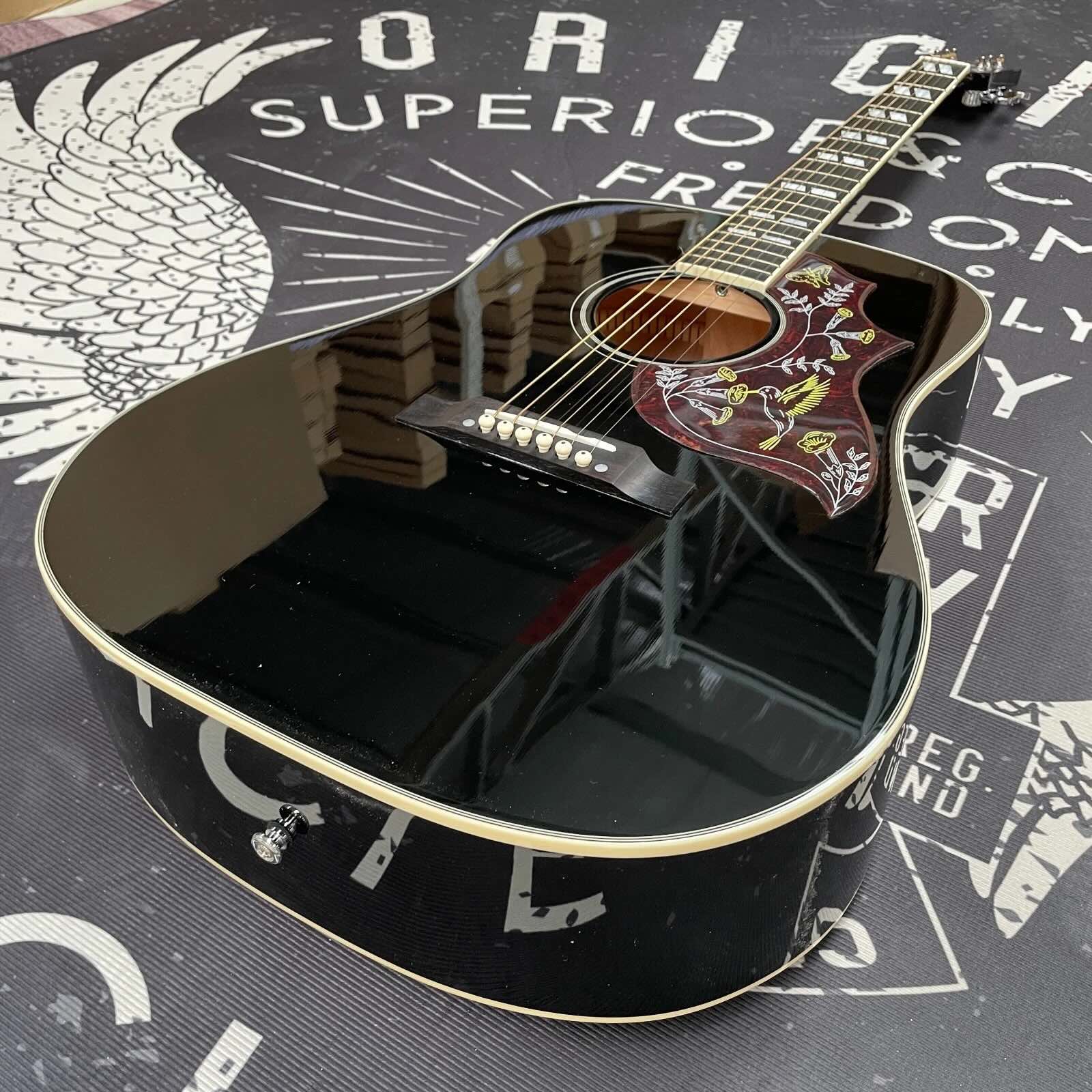 Custom 41 Inch Solid Spruce Top GB Gibson Style Hummingbird Acoustic Guitar in Black