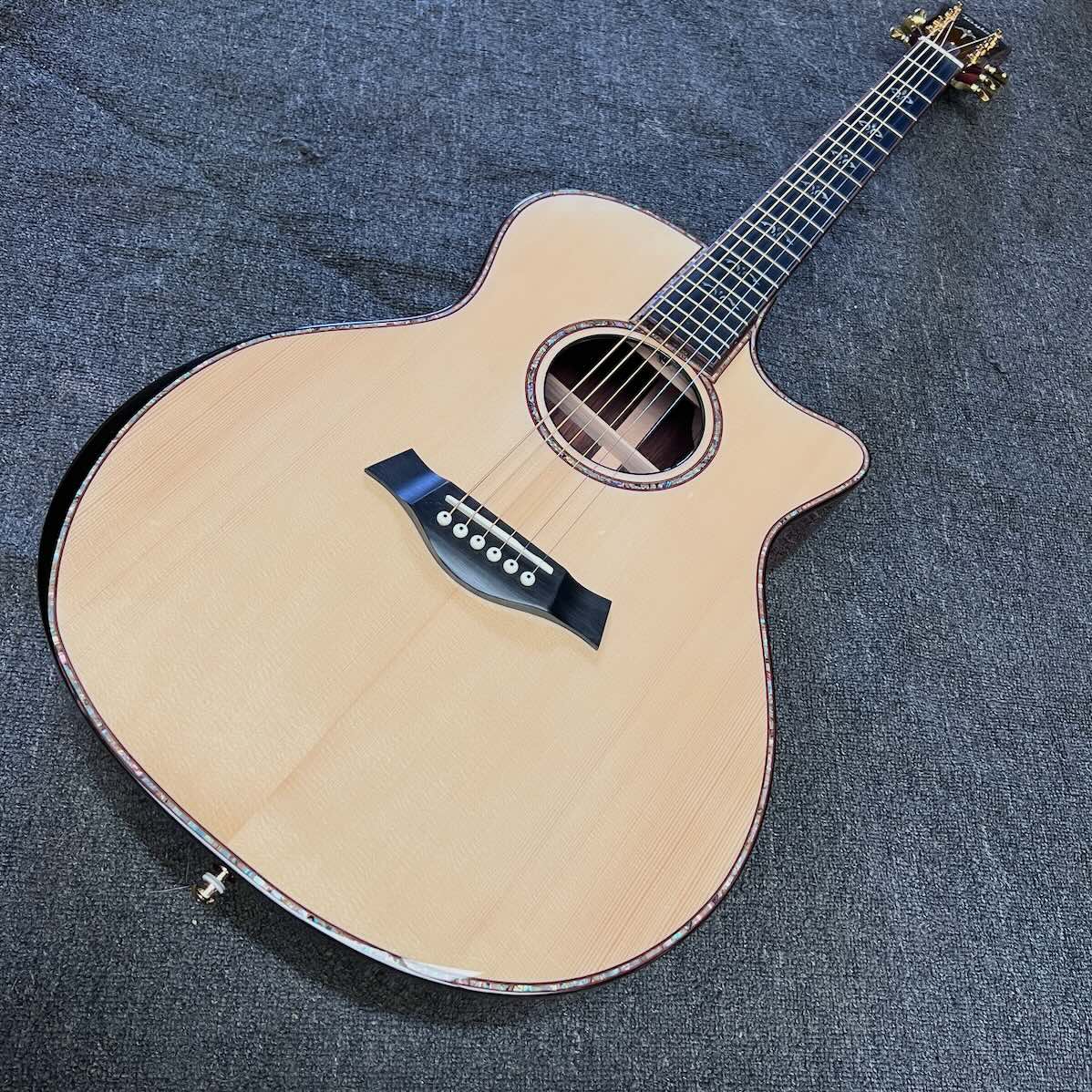 Custom Taylor 914CE Legacy Type, SOLID ROSEWOOD BACK SIDE Version
