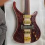 Custom 4 Strings Rickenbacker Style Fretless Engraved Bass Guitar with Gold Hardware